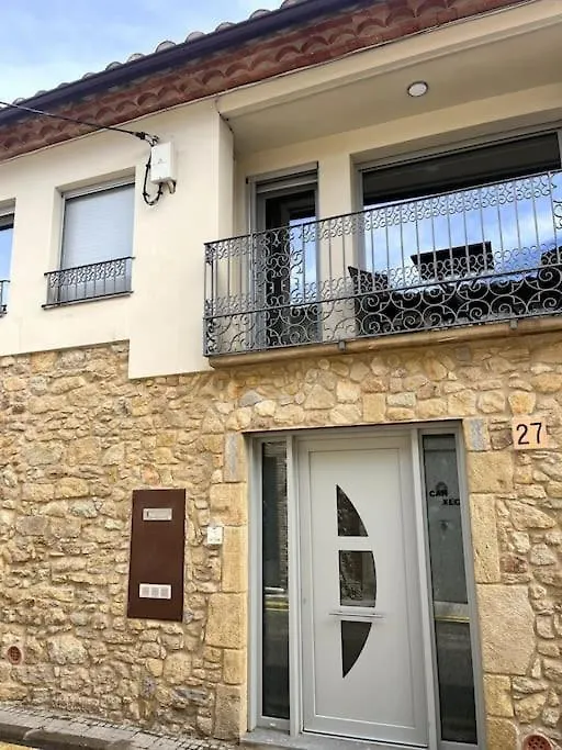 Can Xec - Casa Reformada פאלס